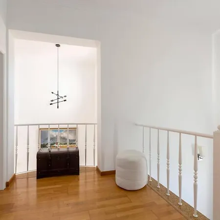 Вилла Luxury Jose With Swimming Pool Картейра
