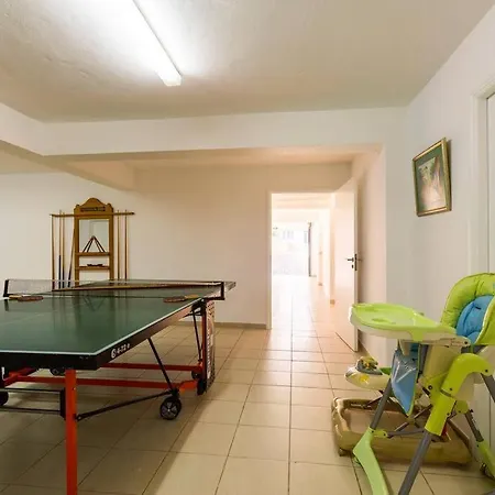Luxury Jose With Swimming Pool Вилла